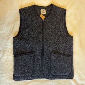 Coldbreaker Pepitko Vest – Black – Size M (New with Tags)